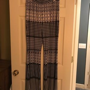Wide leg pants